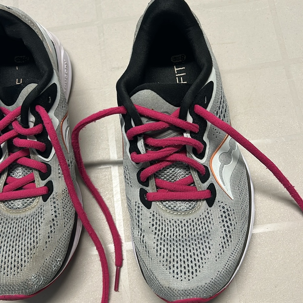 Saucony Ride 14 Running Shoes - Picture 4 of 13
